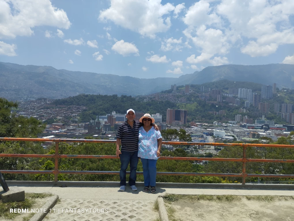 City Tour Por Medellín, Conociendo La Ciudad De La Eterna Primavera, ¡Viaja el sábado 8 de abril de 2023!