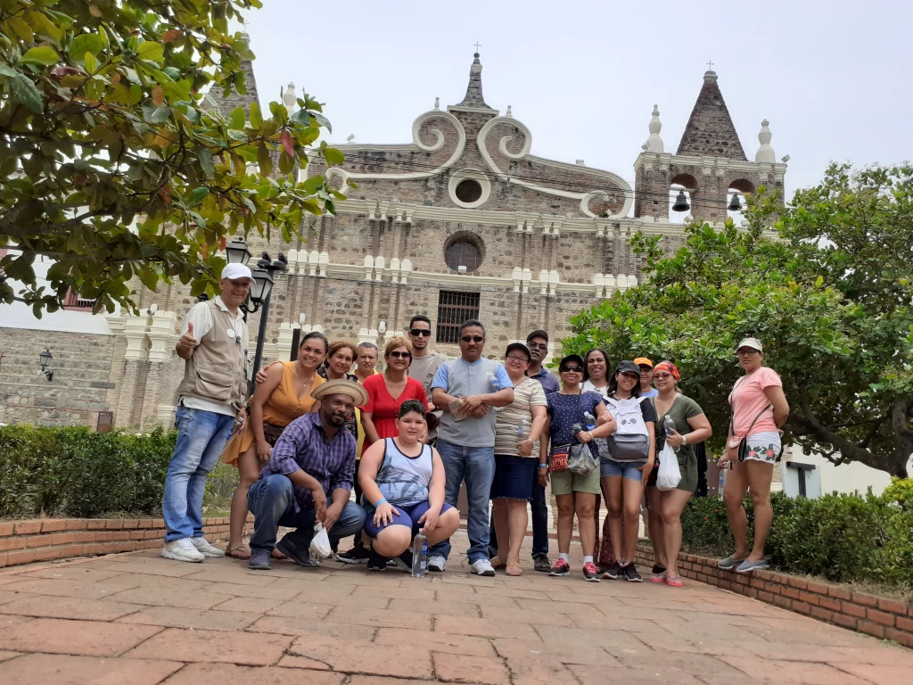 Tour Cultural Santa Fe De Antioquia Con Visita Al Puente De Occidente Y Centro Histórico, ¡Empaca tu maleta y vámonos el martes 11 de abril de 2023!