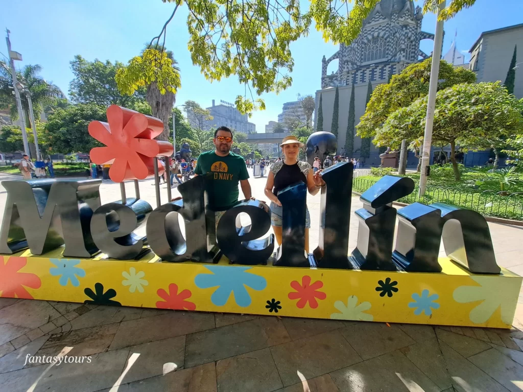 City Tour Por Medellín, Conociendo La Ciudad De La Eterna Primavera, ¡Viaja este martes 26 de septiembre de 2023!