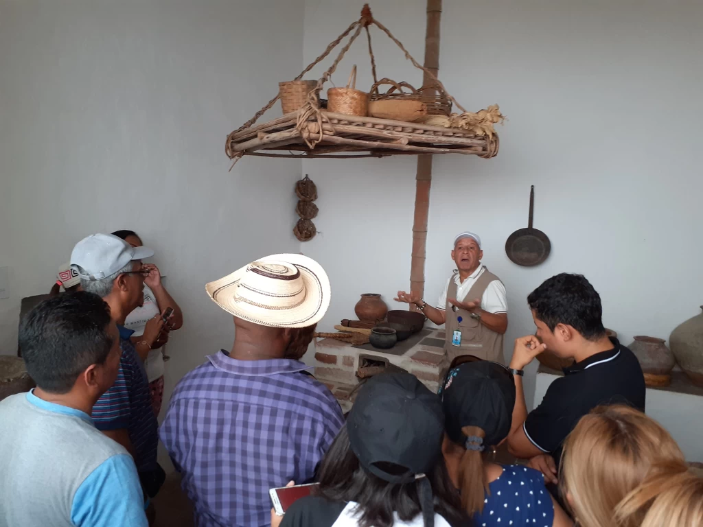 Tour Cultural Santa Fe De Antioquia Con Visita Al Puente De Occidente Y Centro Histórico, ¡Disfrútalo este jueves 28 de diciembre de 2023!